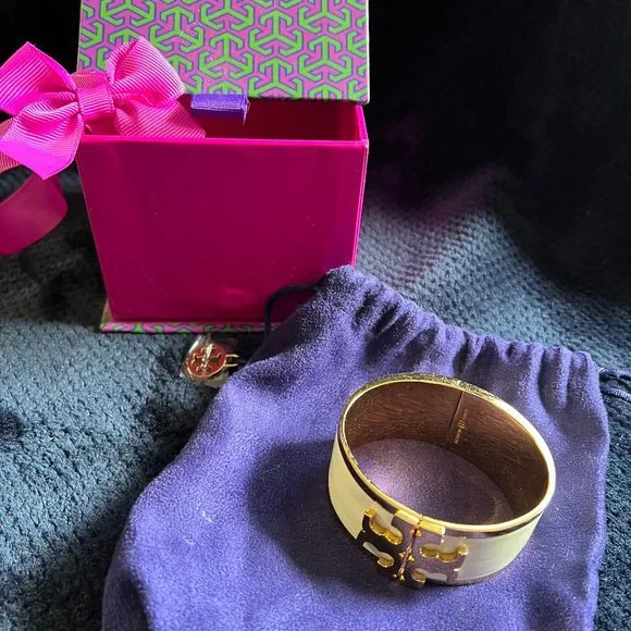 TORY BURCH Metallic Enamel Raised Logo Wide Cuff Bracelet - Original Bag and Box - Picture 6 of 6